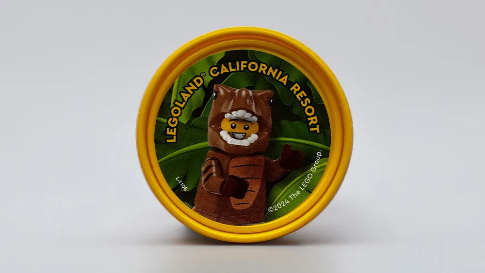 A Prehistoric Collector’s Favorite –LEGOLAND's Dinosaur Pop Badge