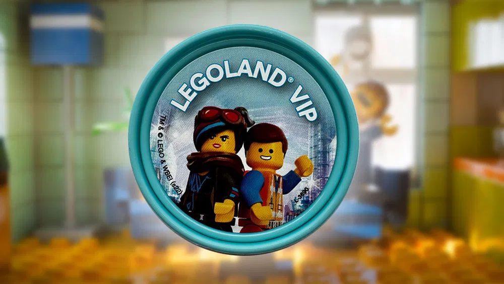 Everything Is Awesome in Your Collection – LEGOLAND's VIP Emmet Pop Badge