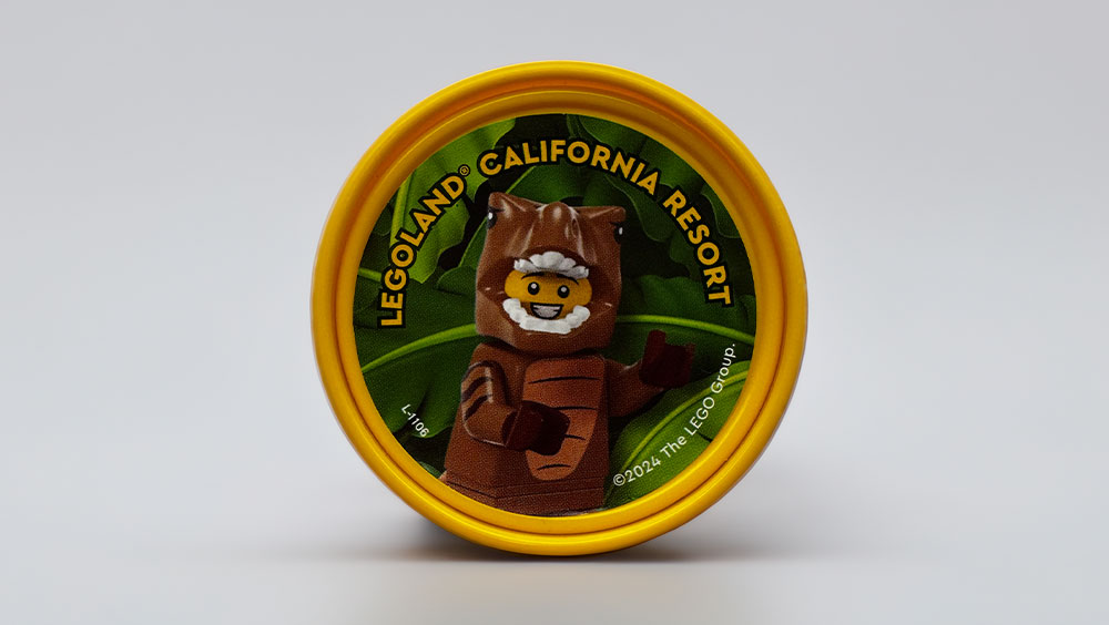 A Prehistoric Collector’s Favorite –LEGOLAND's Dinosaur Pop Badge