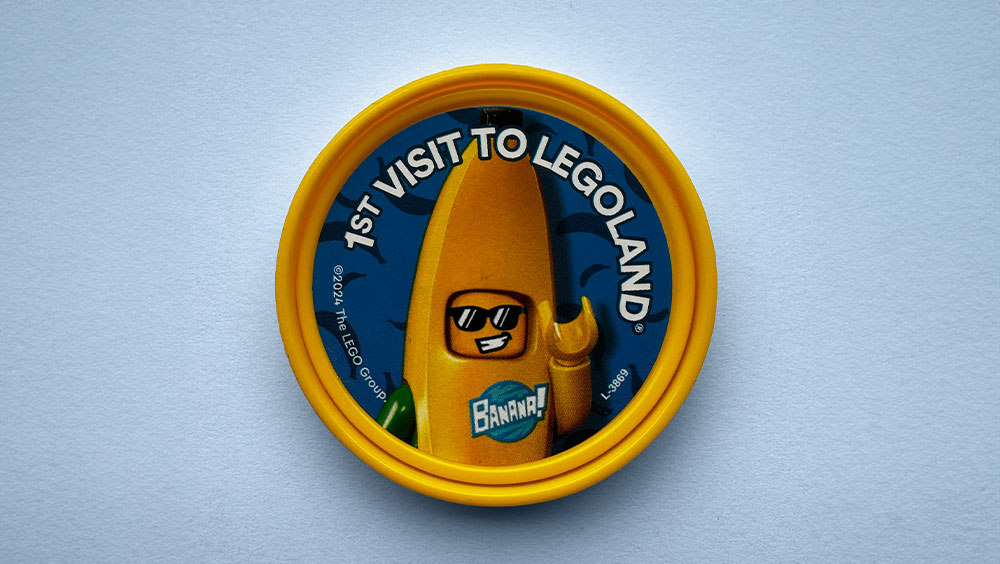 A Souvenir That Marks The Adventure – LEGOLAND's “Your 1st Visit” Pop Badge